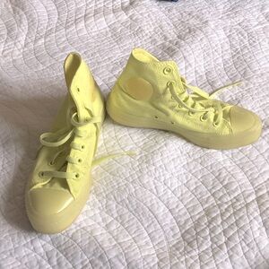 Neon yellow monochrome Converse Hi Tops women’s size 6 / men’s size 4